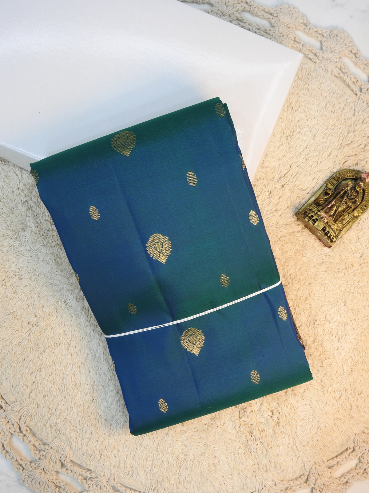Ink blue x Green semi pure silk