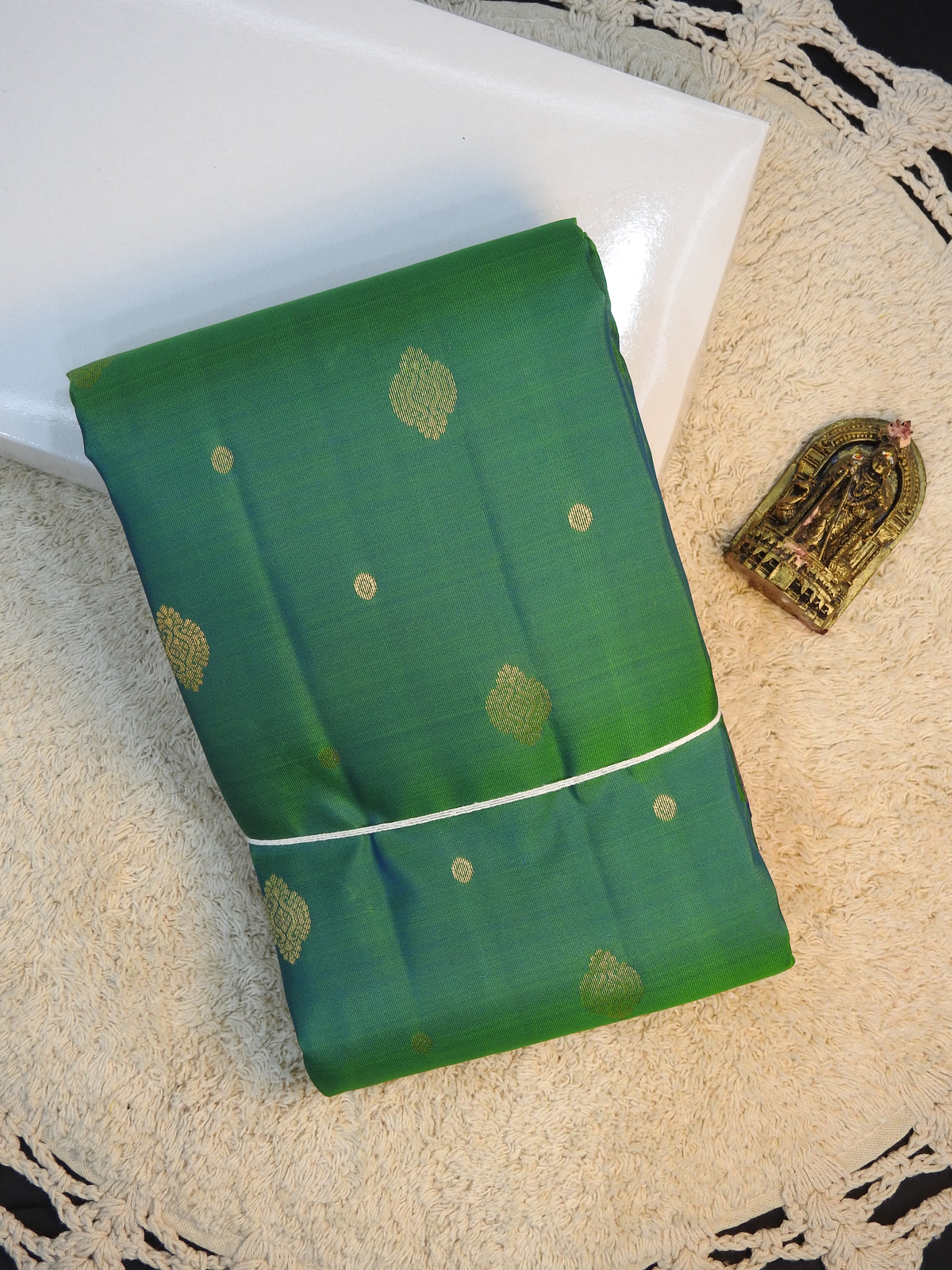 Ink blue x Green semi pure silk