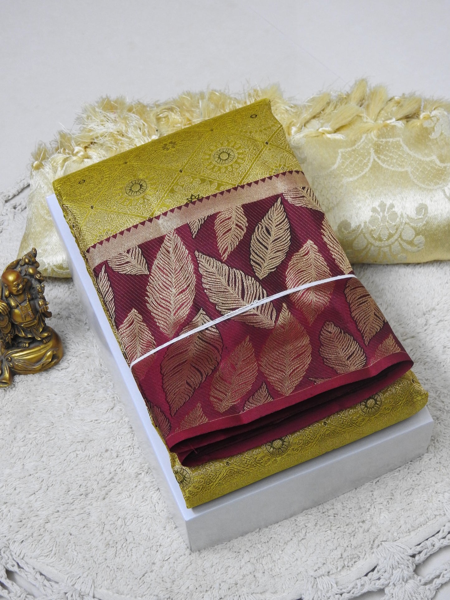 Pure silk with cross check leaf border