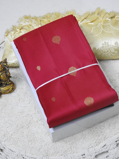 Semi pure silk with body putta