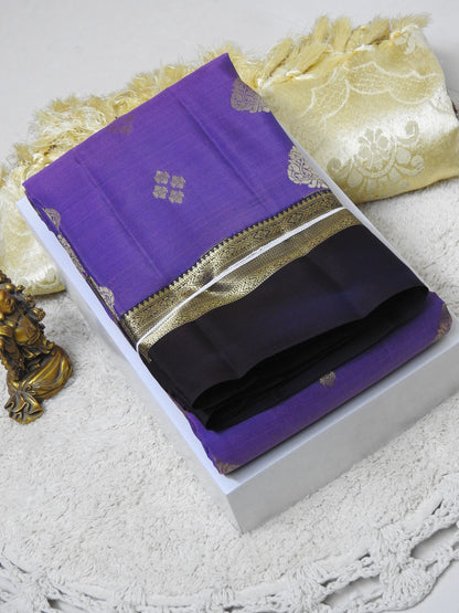 Semi pure silk with body putta