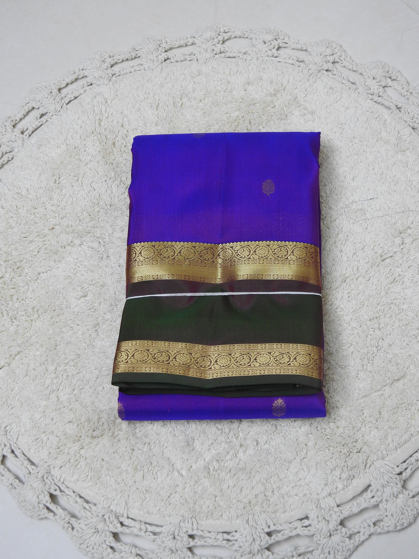 Semi pure silk with Rettai pettu border