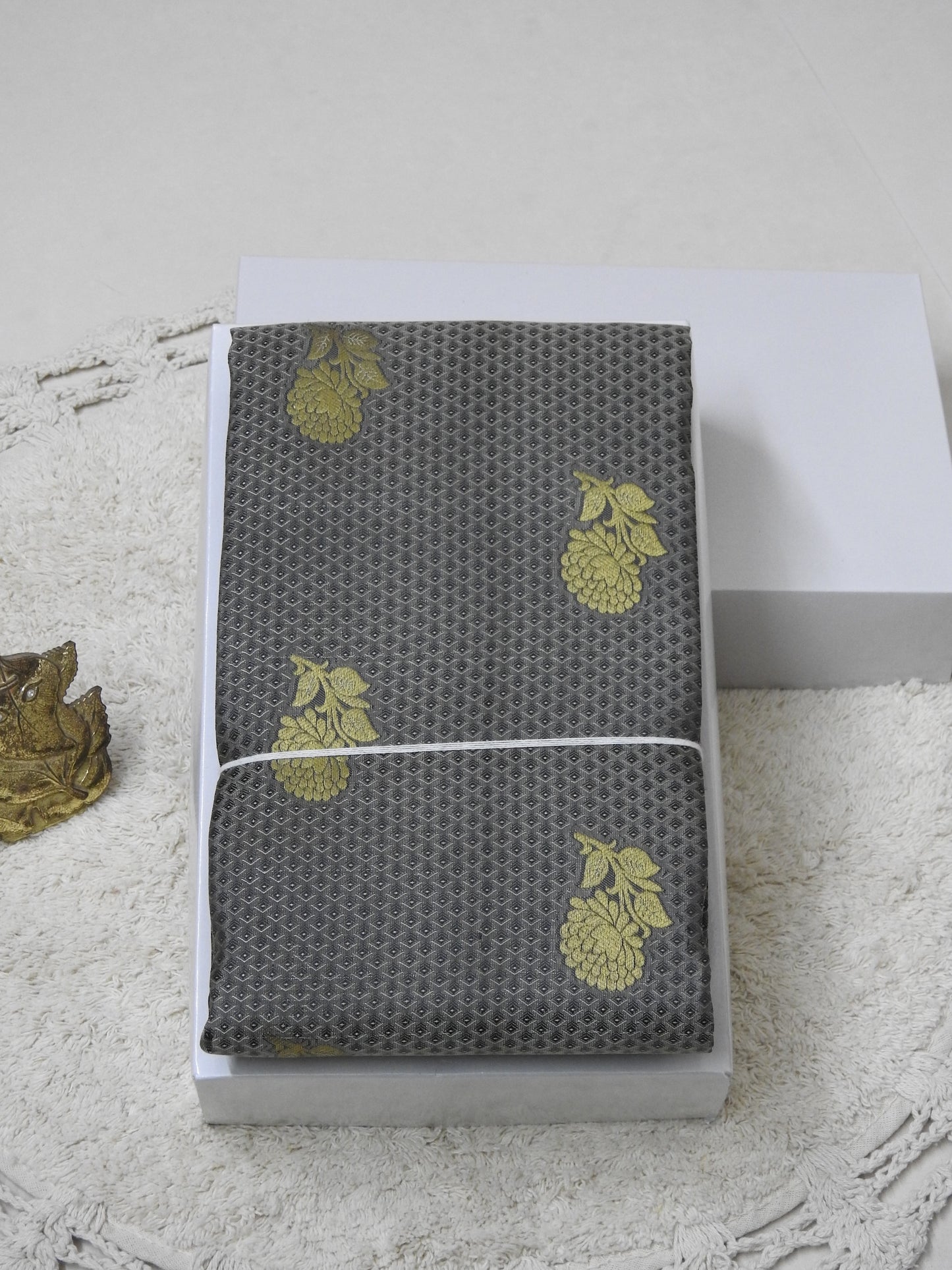 semi pure silk with full body flower putta